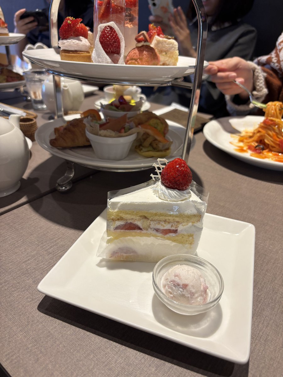 やまぎし tweet media