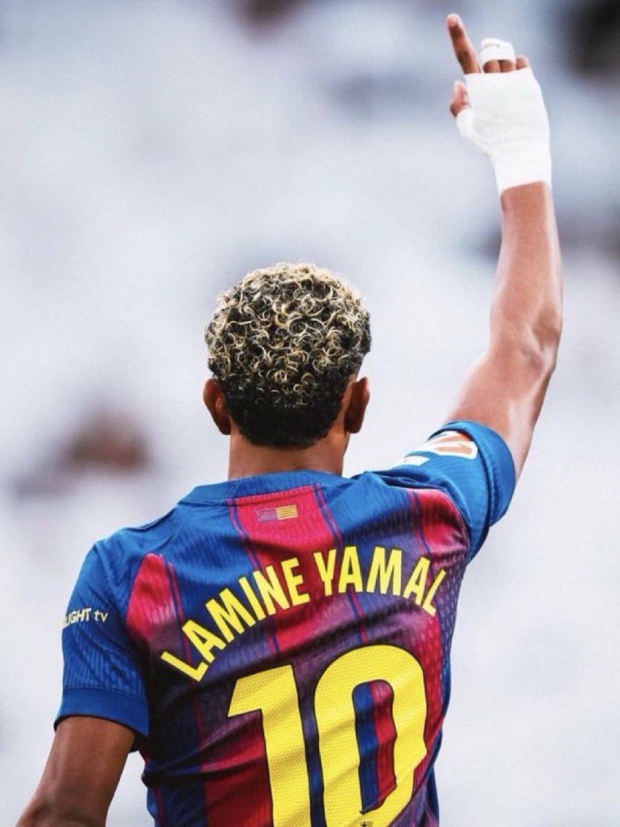 MAZI OF BARCELONA 💙❤️ tweet media