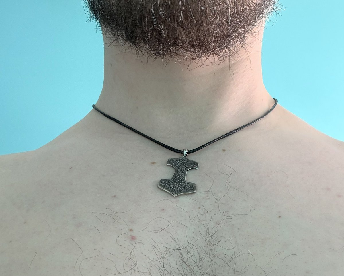 Лёха в своем лабиринте tweet media