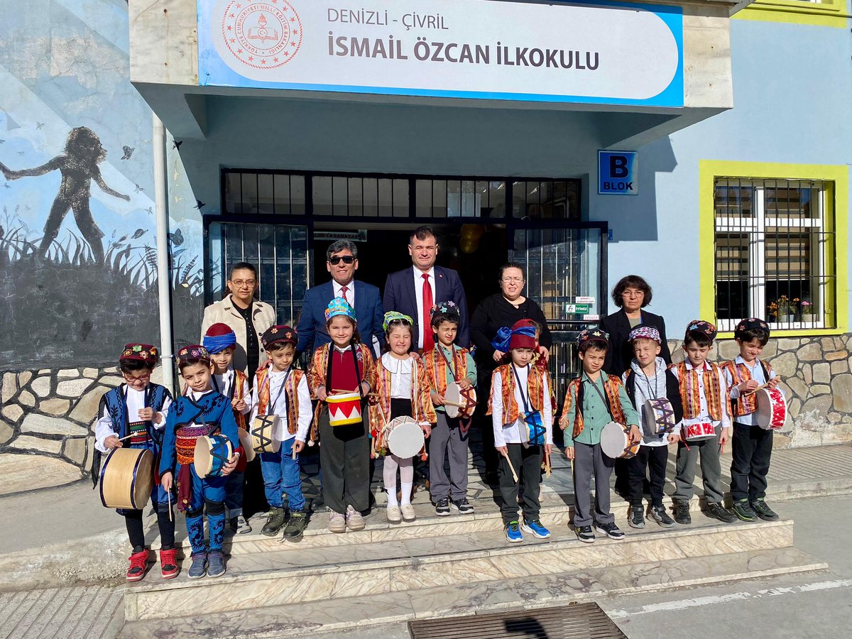 İlçe Millî Eğitim Müdürümüz Dr. Mehmet Gök, İsmail Özcan İlkokulu tarafından düzenlenen “Maarifin Kalbinde Ramazan” etkinliğine katıldı.
<a href="/DrMehmet_gok20/">Dr. Mehmet GÖK</a> <a href="/emre_caliskan/">Emre Çalışkan</a> <a href="/denizlimem/">Denizli İl Millî Eğitim Müdürlüğü</a>