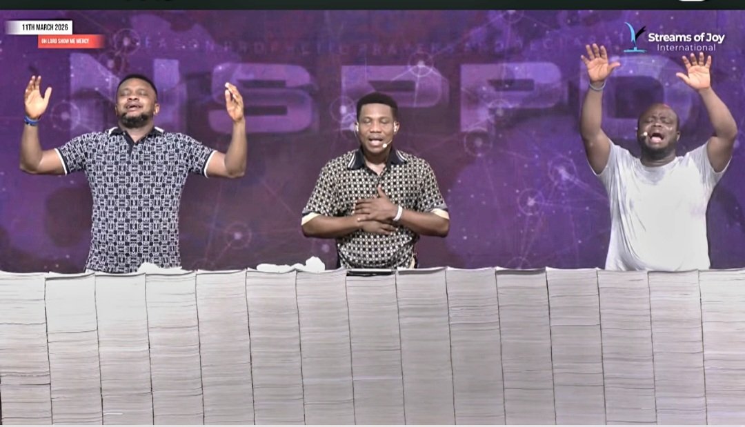 Lesley_lez tweet media