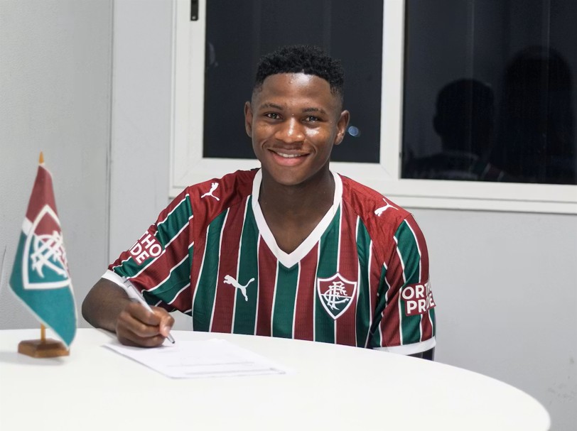 AfricaFactsZone's tweet photo. South Africa's 18-year-old Player, Kgomotso Madiba joined Brazilian club, Fluminense 🇧🇷 in January.

He plays for Fluminense's U20 team.

He won the U-20 AFCON with South Africa https://t.co/sPqLqrmP3I
