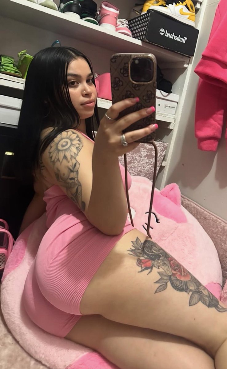 melissa_tera's tweet photo. In my pink era 🌸 https://t.co/oIIis61u0l