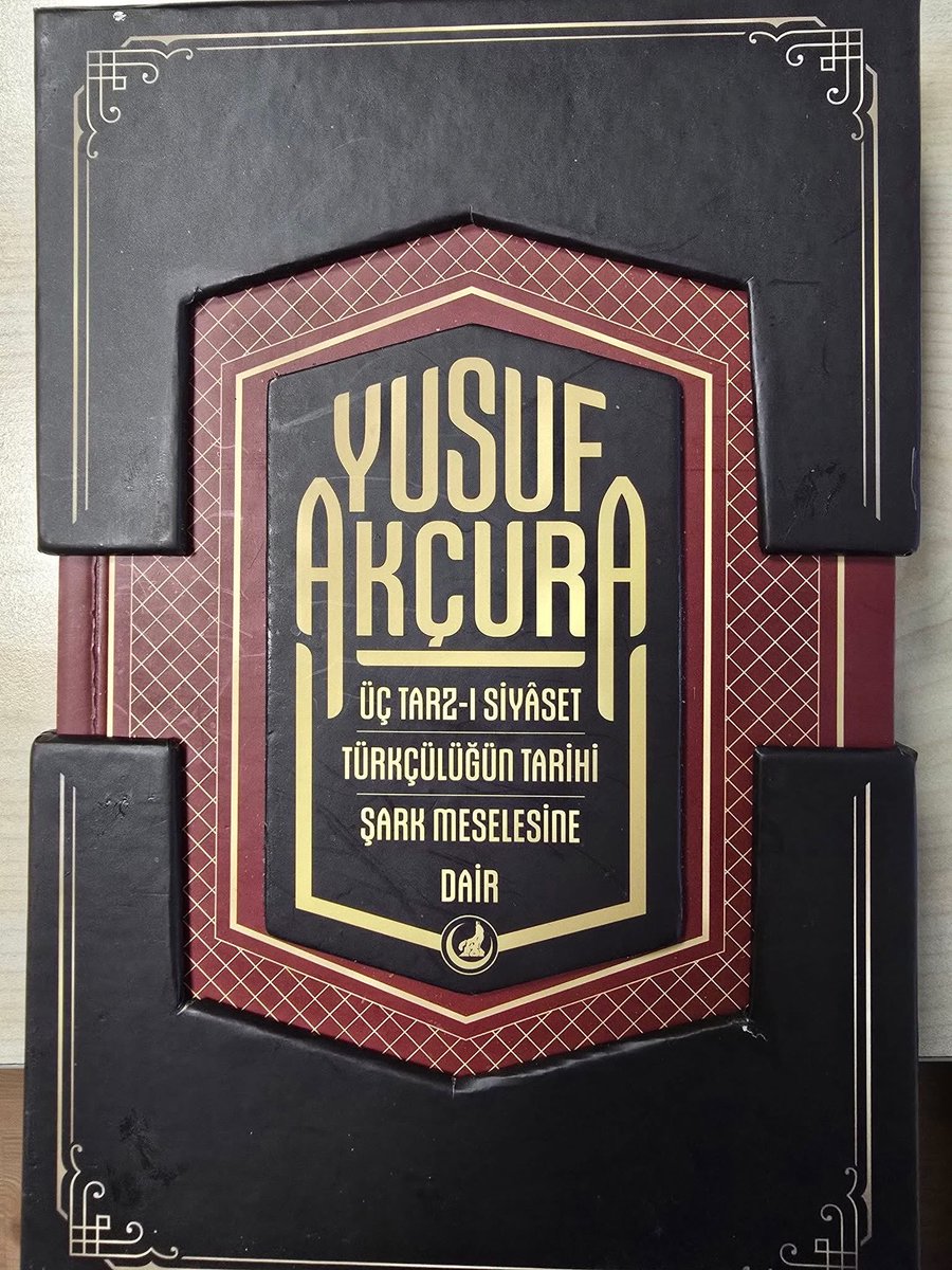 "Türklüğün nereye doğru gittiğini gören, ona göre çalışan, keskin gözlü, doğru düşünceli Türkler vardır."

11 Mart 1935'te ebediyete irtihal eden, Türk Milliyetçiliği davasının önderlerinden, ilim ve irfan insanı Yusuf Akçura'yı vefat yıldönümünde rahmet ve minnetle yad ediyoruz.