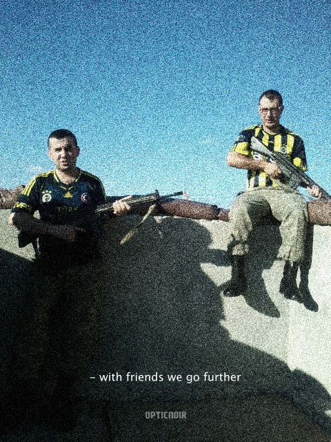 Dost kara günde belli olur [A true friend is known on a bad day]