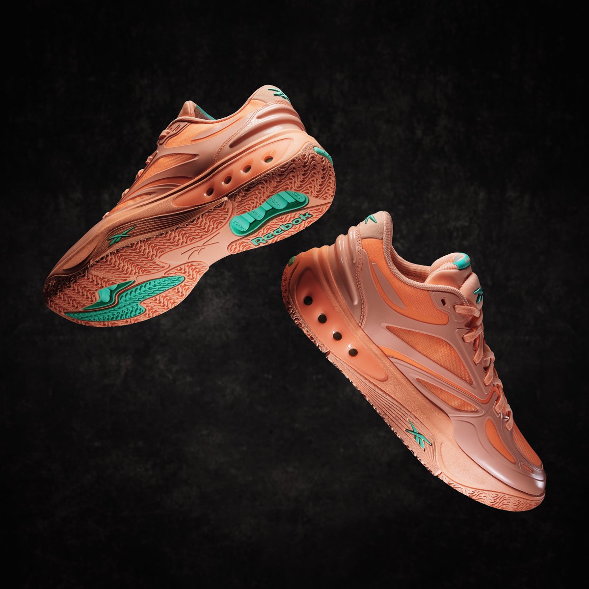 Reebok JAPAN / リーボックジャパン tweet media