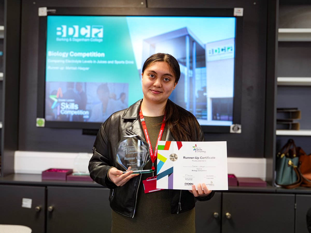 Merton College tweet media