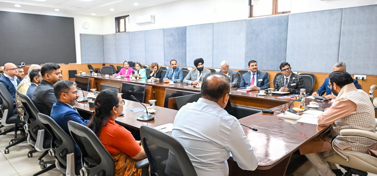 Nayab Saini tweet media