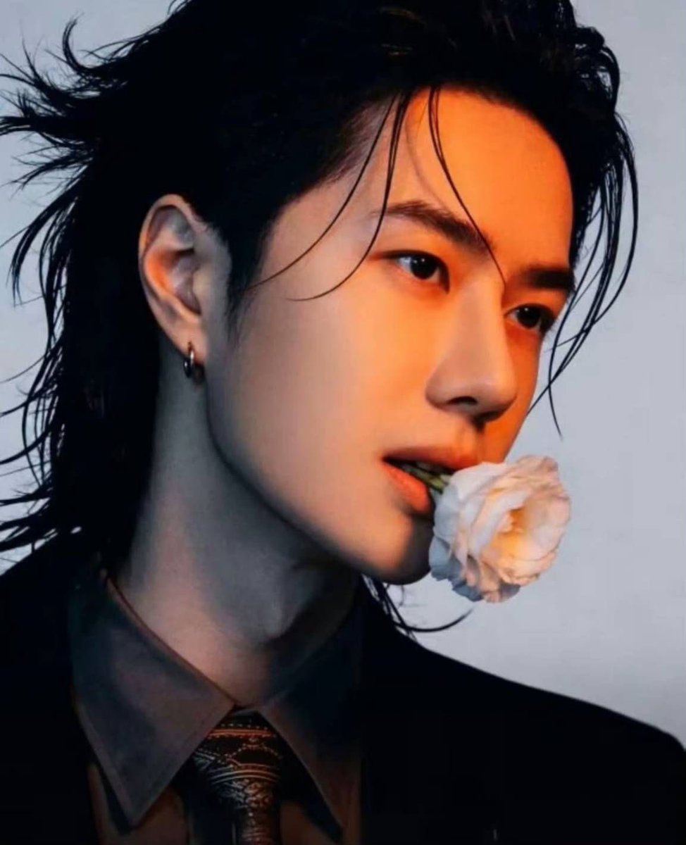 uniquelyibo's tweet photo. 🥀 https://t.co/uDt9znqELx