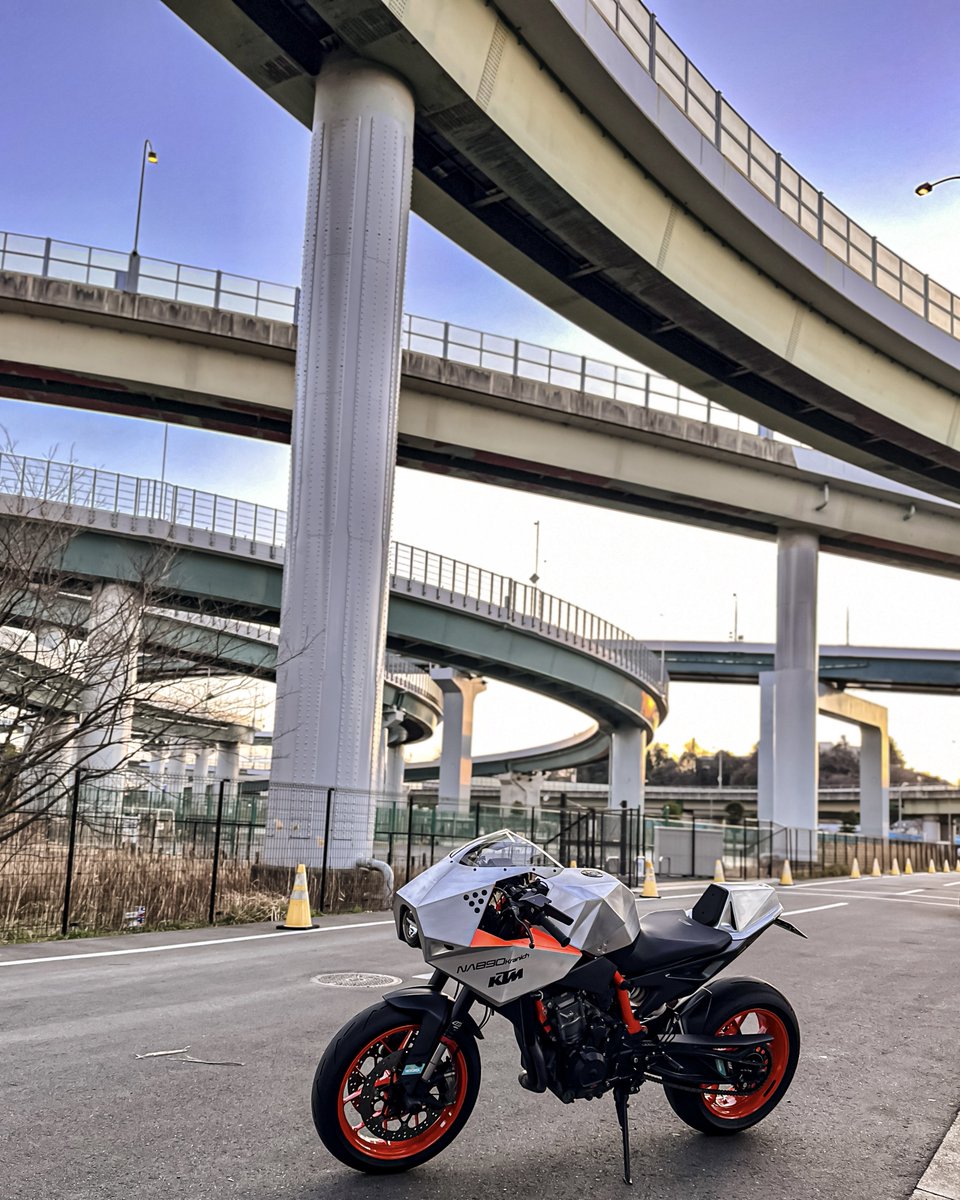 nobtree's tweet photo. Kranich und Drachennest.
鶴と龍の巣。
#NA890Kranich #ASKmotorcycle 
#HaveABikeDay.🐉 https://t.co/qD4zgPVOsb