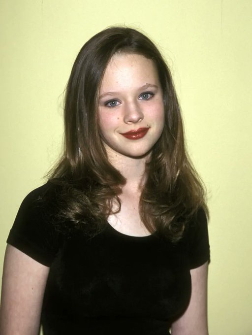 celebcrush4922's tweet photo. Happy Birthday Thora Birch 🎂🎆
#HappyBirthday #Thora #Birch #ThoraBirch https://t.co/zshUnR6Cue