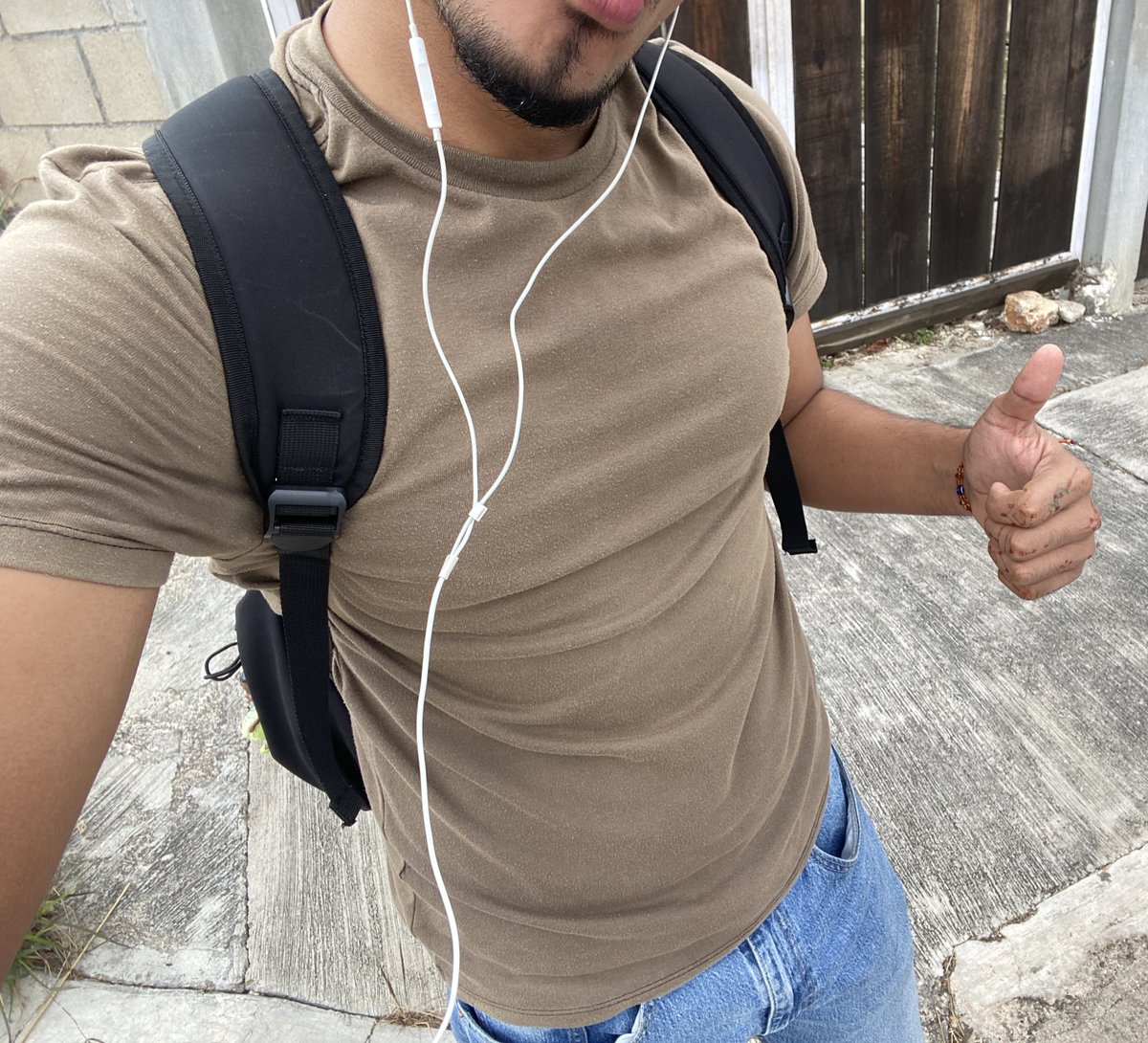 EdShineee's tweet photo. 🤓 https://t.co/ilRZvD5wsj