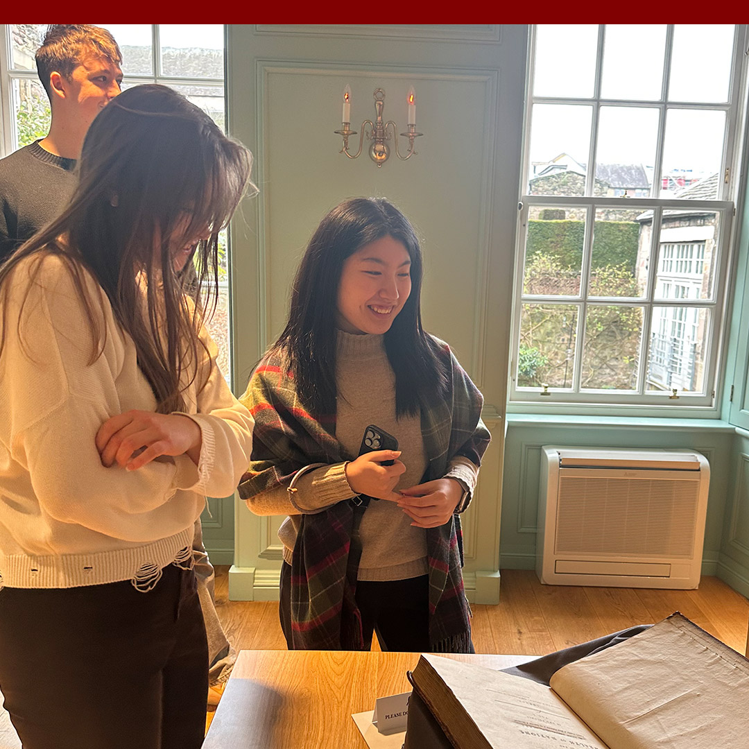 Chicago Booth tweet media