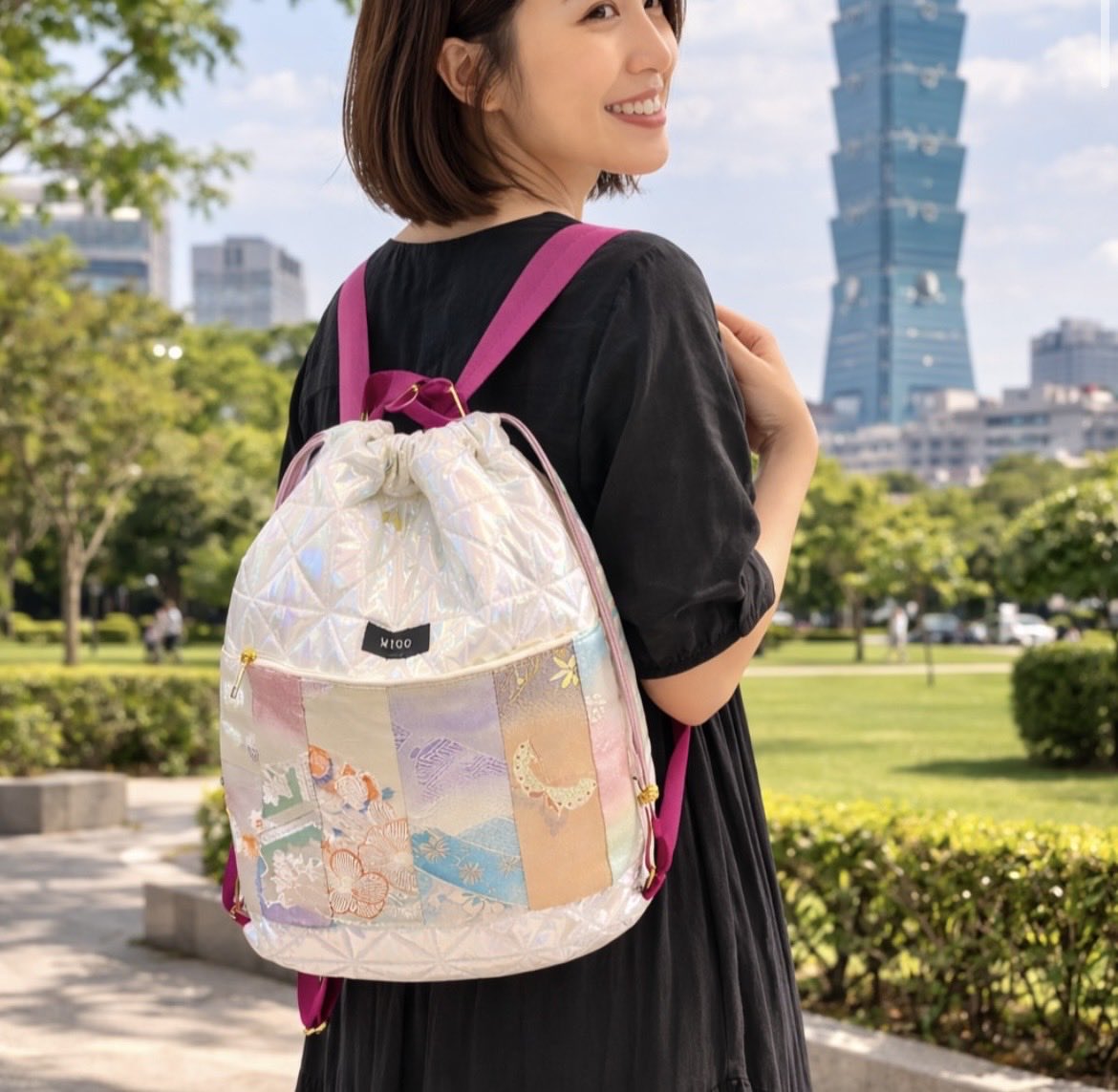 obico_jp's tweet photo. #キルト と #帯地 を組み合わせた #2WAYバッグキルト は5色（ブラック、チョコ、ベージュ、シルバーメタル、レインボーパール）ご用意しております。

今月20日から18日間開催予定の #台北忠孝SOGO での催事でも販売します。

See you in Taipei!

#obico #kimonobag #obibag https://t.co/fhICArR3Fp