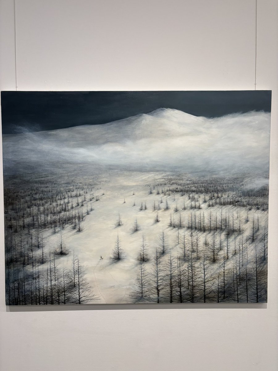 FACE展…上條暁隆さん「Sence of the Mountain」きれいな作品でした！木や足跡なども細かく描かれていて、個人的に気に入った作品です！