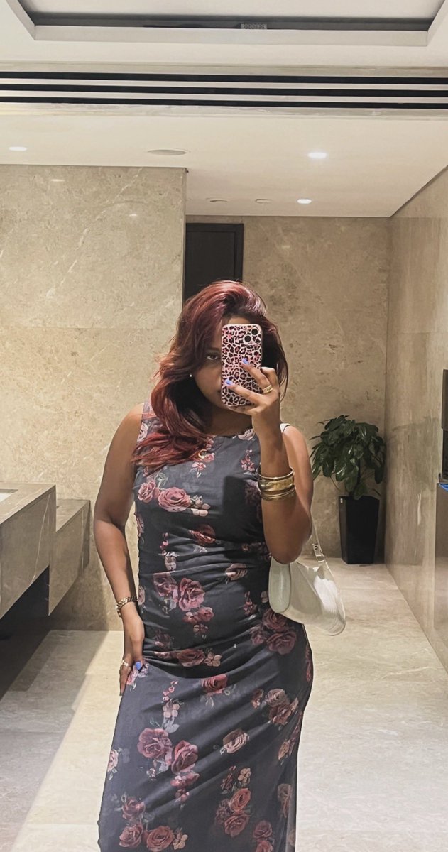 goddesssravenn's tweet photo. Do my curves make you weak bimbo? 🐆💋

Findom indian goddess X humanATM simp finsub paypig https://t.co/USvkAf7fN0