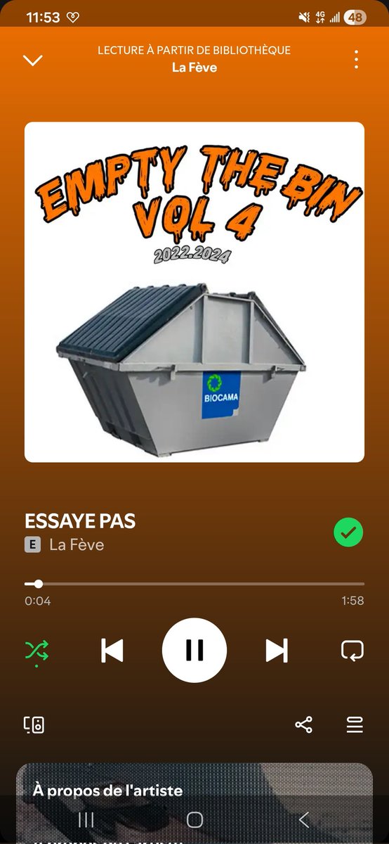 BOwsinski's tweet photo. @gare2roubaix Maes se fait manger tout entier par des projets avec des poubelles dessus. Et c'est même pas les projets officiels https://t.co/nWrbgHeC6t