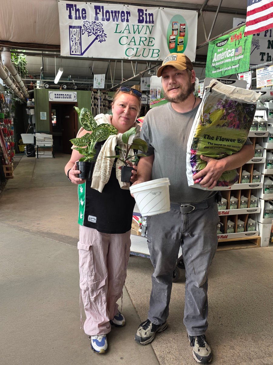 Use what we use. Flower Bin potting soil is a great choice for all your potted plants.