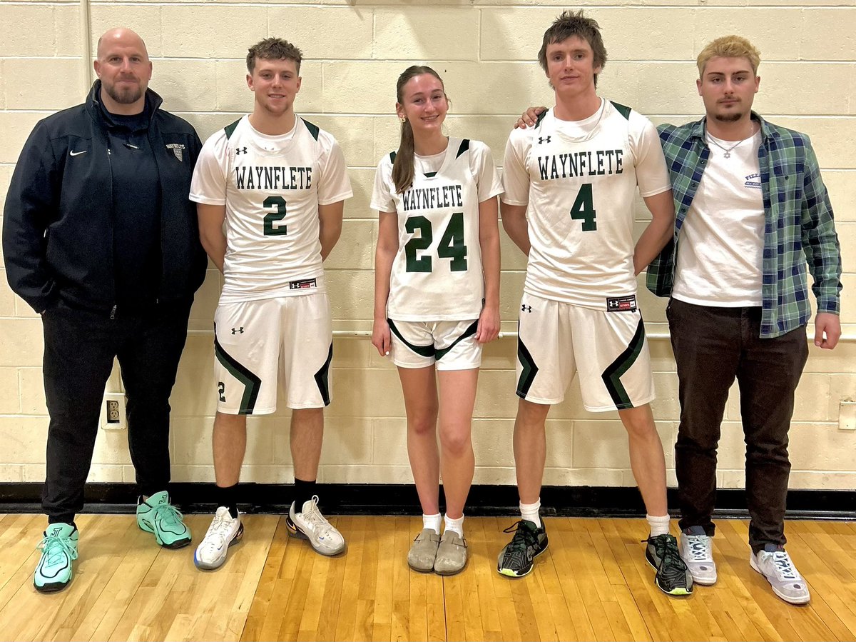 Coach Leach tweet media