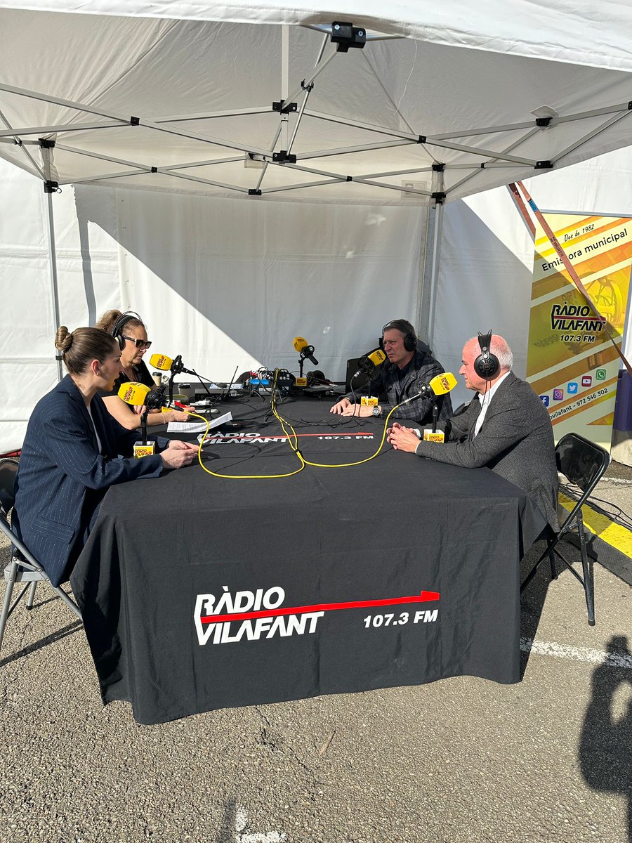 radiovilafant's tweet image. 🎙️ Les Veus del Matí en directe des del Saló dels Oficis de Figueres.

Empreses, centres educatius i alumnes de 4t d’ESO parlant de formació i futur professional.

🔊 Recupera el programa 👉 radiovilafant.net/2026/03/11/les…

#Figueres #Oficis #LesVeusDelMatí