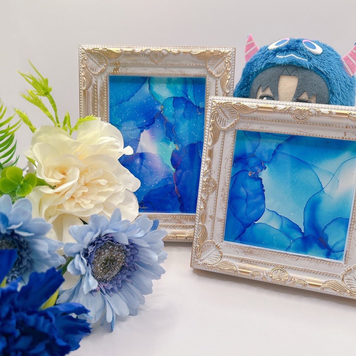 At_Alcohol_Inc's tweet photo. 【アルコールインクアート作品】
アイナナ16人の誕生日に 作品を作っていくシリーズ１🎨✨

和泉一織くん
透明感のある重なりと繊細なゴールド…
一織くんの凛とした雰囲気を
表現できていたら嬉しいです✨✨
#アルコールインクアート
#アイナナ https://t.co/jEcDTQ0VaY