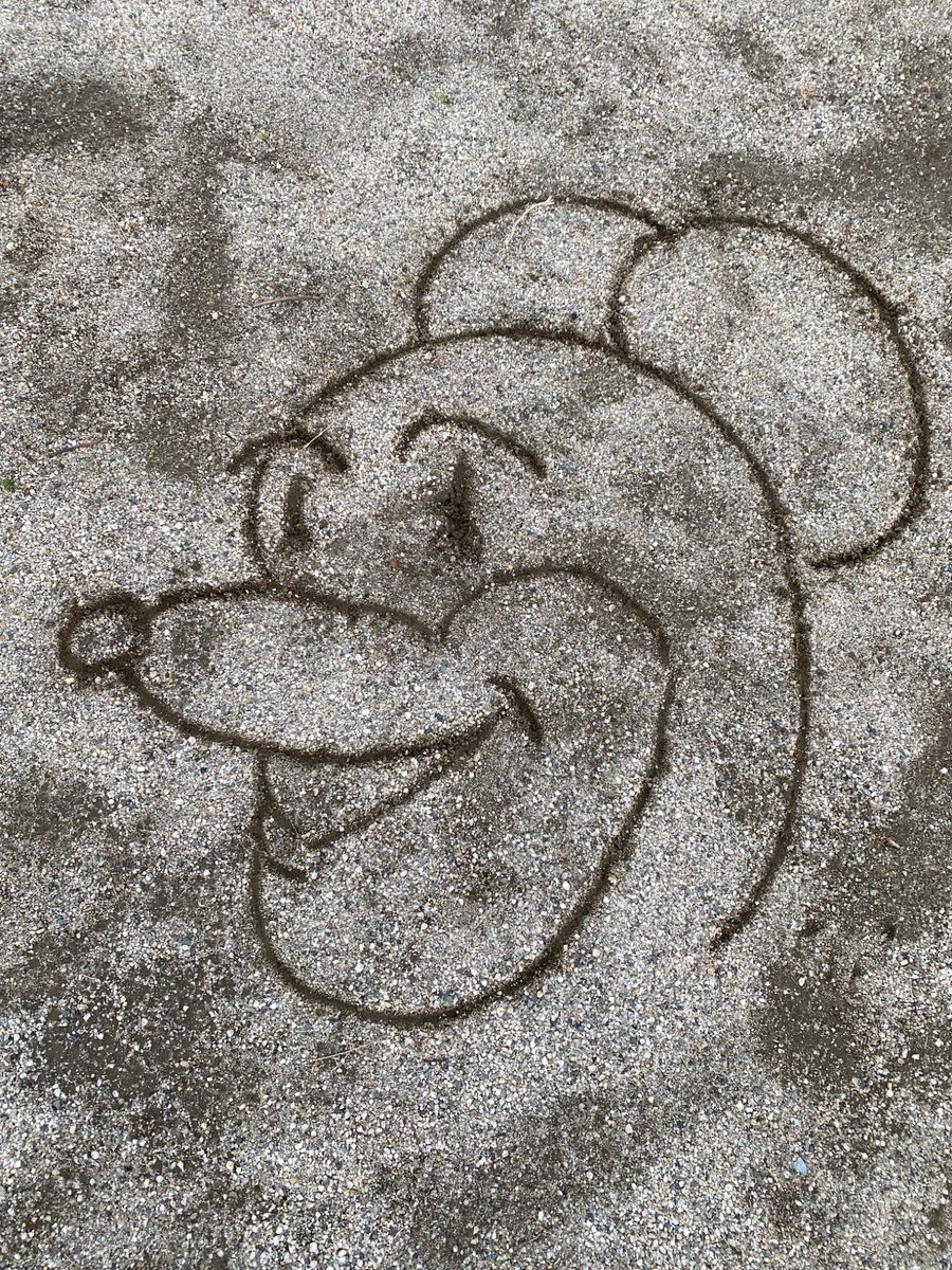 うろ覚えミッキー