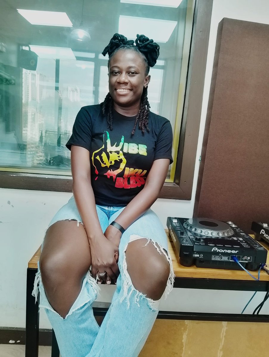 Ka Ladies Weno ina come through vulai asapa #NiajeNiaje na <a href="/Tellah_Venesa/">Rasta Girl 👑</a> 
Link up 🤙0711443886  itunyce pamoja 👊