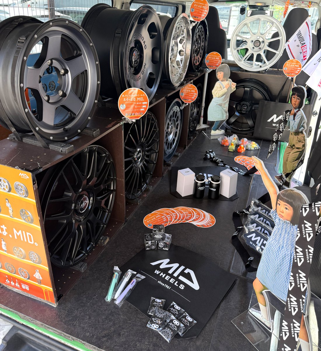 MID WHEELS tweet media