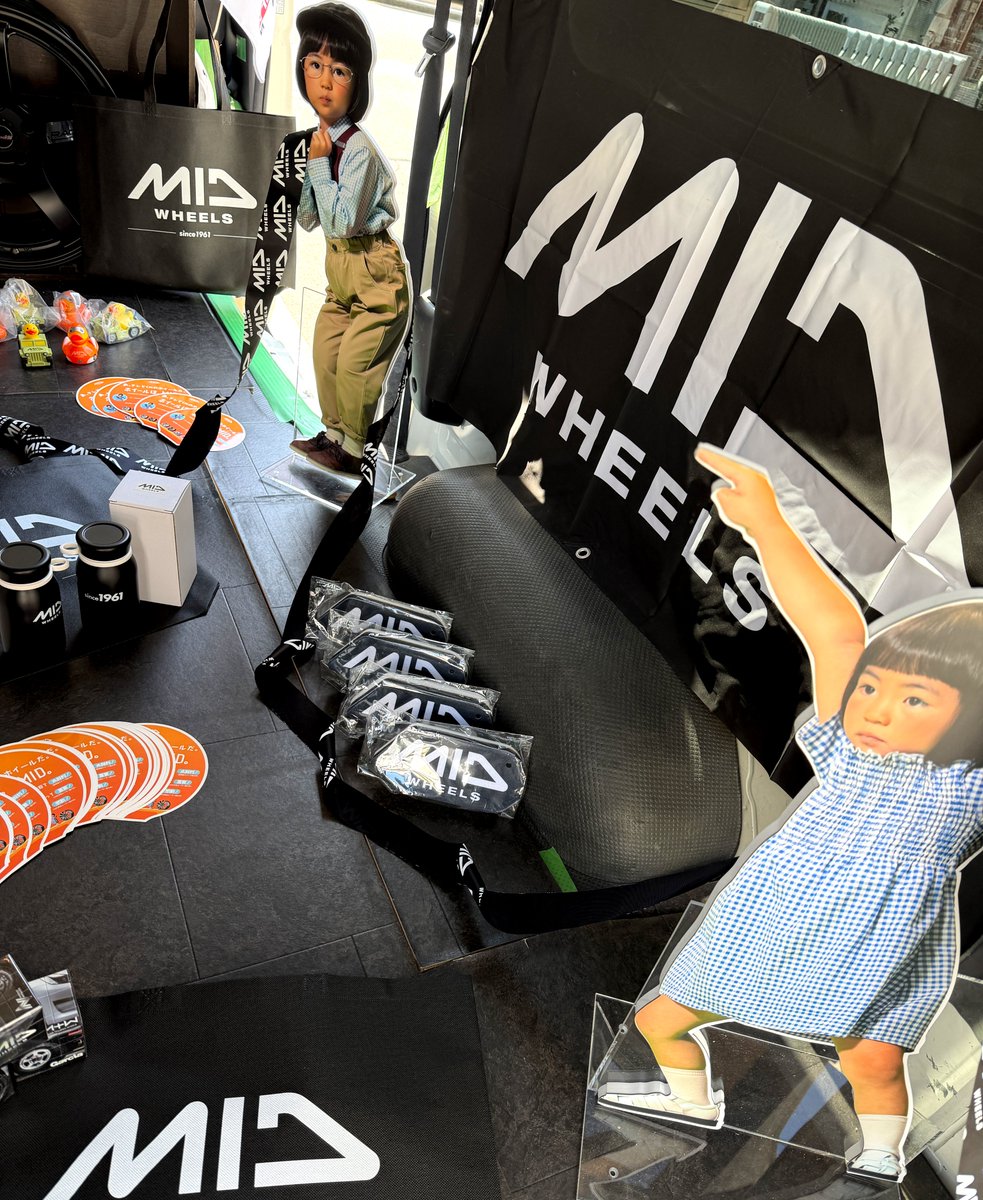 MID WHEELS tweet media