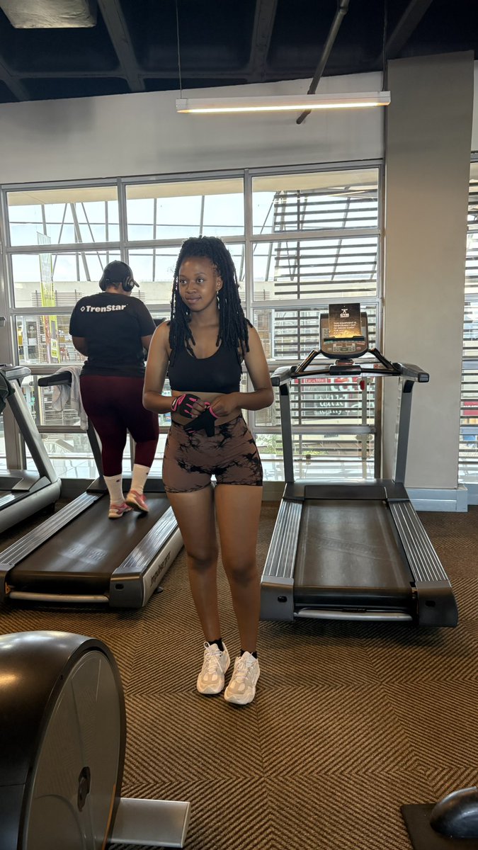 AkaniBianca's tweet photo. #consistancy 🏋🏻‍♀️❤️🔥 https://t.co/3RRmqjSXsr