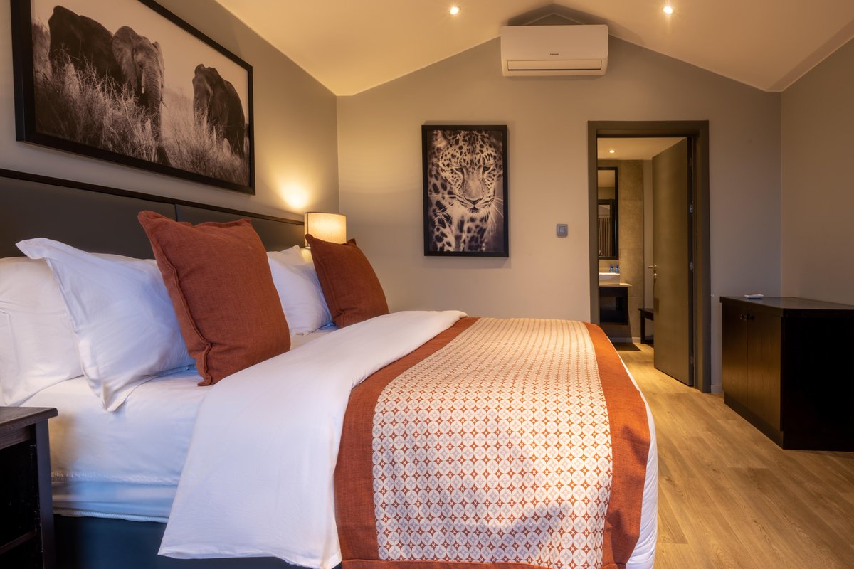 Mantis Akagera Game Lodge tweet media