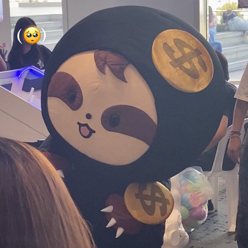 “จีงงงหยอออออ 🥺🥺”

ตาแป๋วพลังทำลายล้างสูงมากอะแถมเพิ่มลูกอ้อนเข้าไปอีก ทุกอย่างจบ เพื่อนๆ ตามใจเจ้าหนูนี่ทู้กคนเลยมั้งแพ้ลูกอ้อน