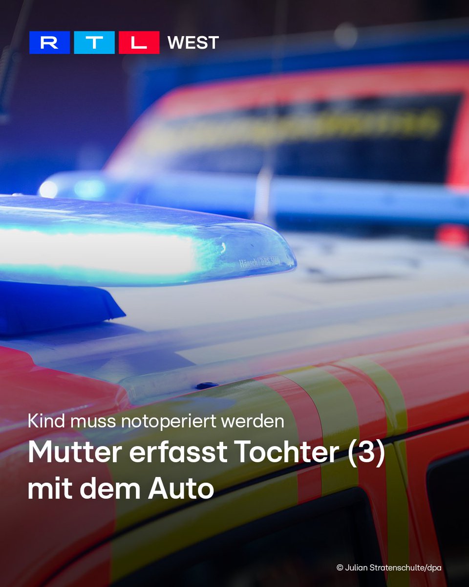 RTLWEST's tweet photo. Tragischer #Unfall im ostwestfälischen #Hille. Am Dienstag (10.03.) hat eine Mutter beim Rückwärtsfahren ihre #Tochter erfasst. Die Dreijährige wurde schwer verletzt und musste notoperiert werden. Die Mutter erlitt einen Schock. Auch sie kam ins Krankenhaus. Das tragische Unglück ereignete sich auf einem großem Hof. Laut #Polizei lief das Kind auf dem Gelände umher, als die 28-Jährige rückwärts rangierte.