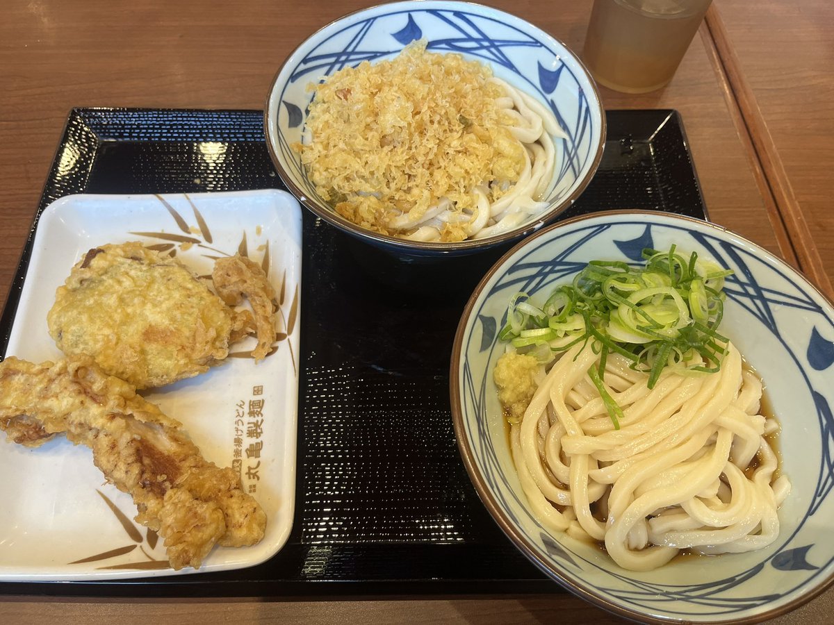 今日から金曜まで丸亀製麺でぶっかけうどん1杯無料キャンペーンやってるから早速行ってきた！