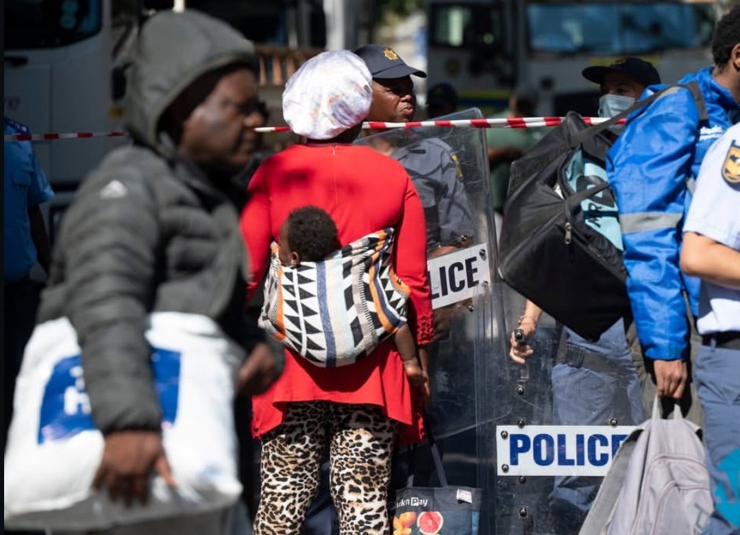 🇿🇦 iScathulo SePhara 👞 tweet media