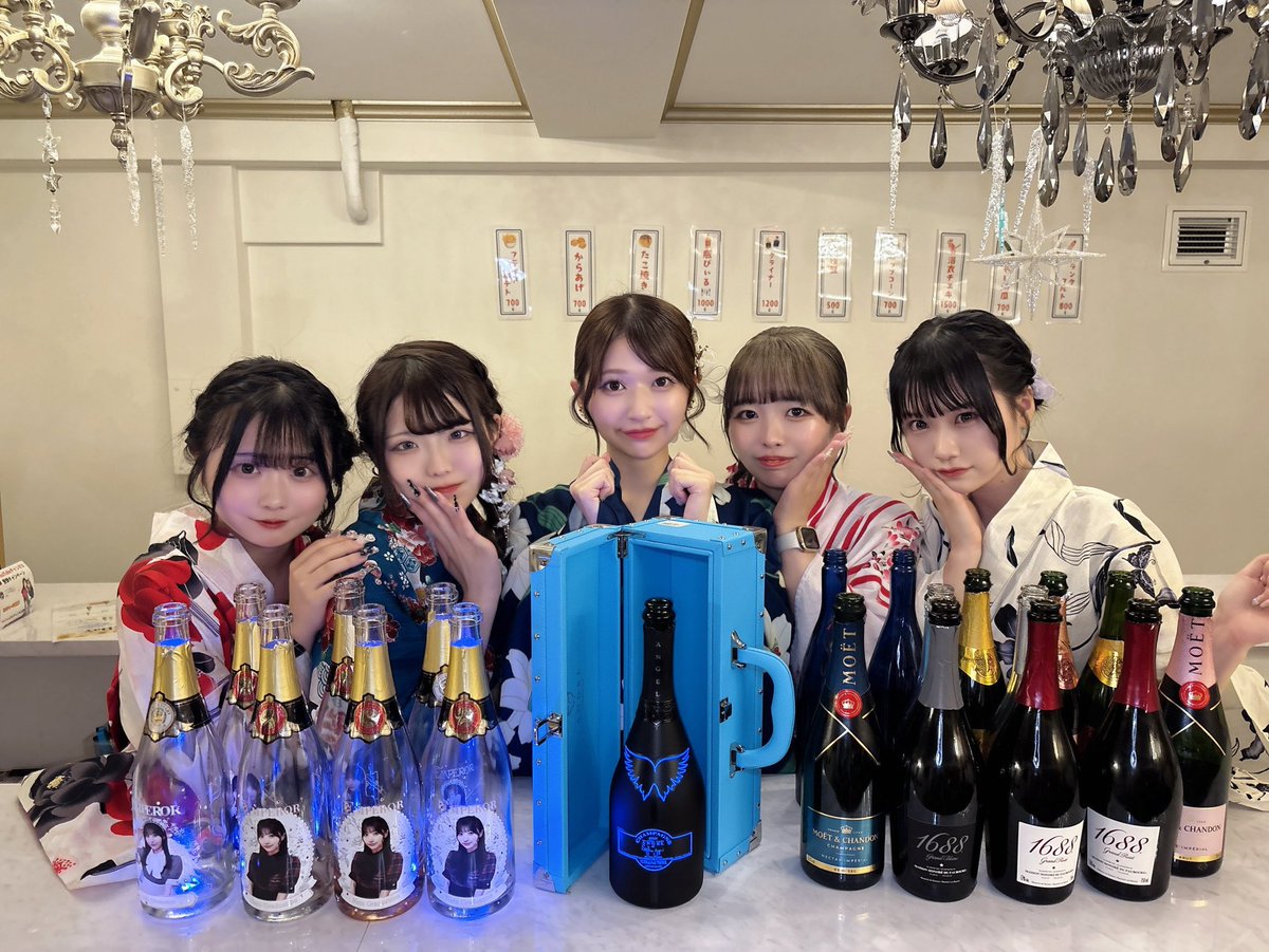 EMPEROR(エンペラー)秋葉原コンカフェ 【メイドさん募集中！】 tweet media