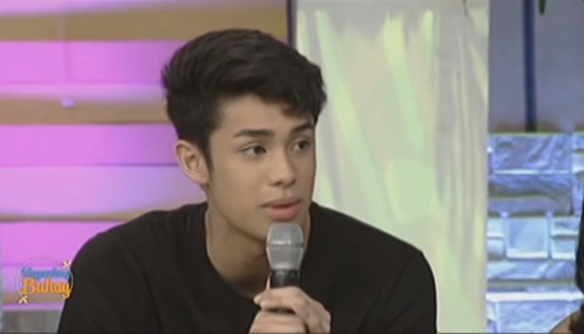 donnysphere's tweet photo. honey, you’re                      like my mirror 
familiar                                 years ago

#DonnyPangilinan
@donnypangilinan https://t.co/2xp8T6yB9C