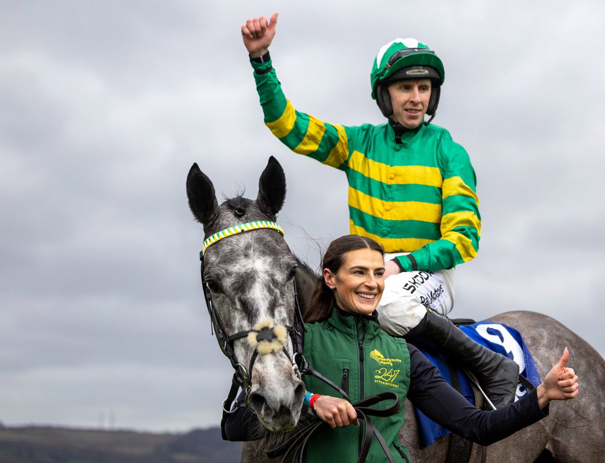 Katie Young tweet media