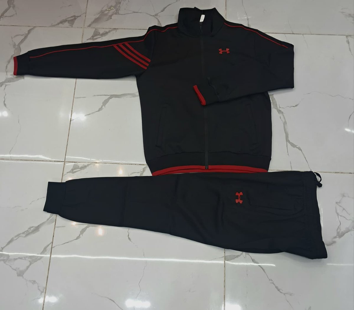 _Amacollection's tweet photo. 🔥 Under Armour & Adidas Tracksuits
💰 KES 2,300 only
📏 Sizes M–4XL
Stylish, warm & perfect for workouts or casual wear.
📞 0797732458
#AmaCollection #TracksuitsKenya #AdidasKenya #UnderArmourKenya https://t.co/JWmC82ykoJ