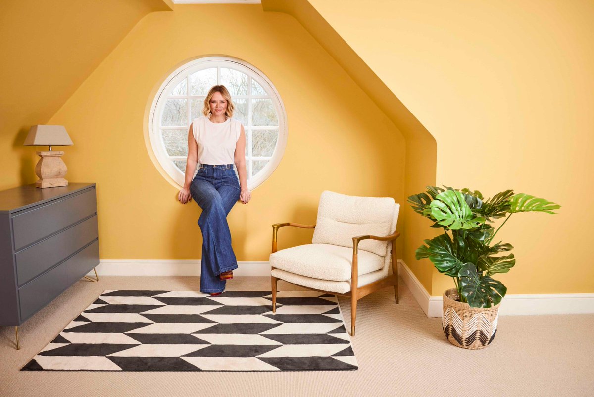 Kimberley Walsh UK tweet media