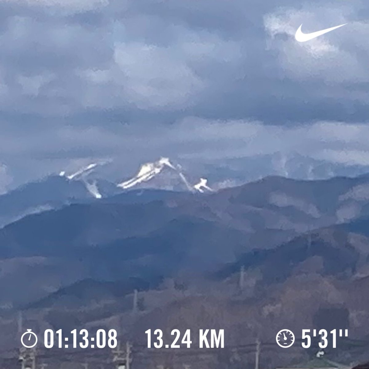 run_tako's tweet photo. 会社定休日ラン、今日も北風が強く向かい風では難儀したけど追い風は楽チンでした😎
しかし、今年は雪が少なく、志賀高原方面のスキー場は遠くから見た感じでも大変そう😳 https://t.co/Nyp6K75FOz