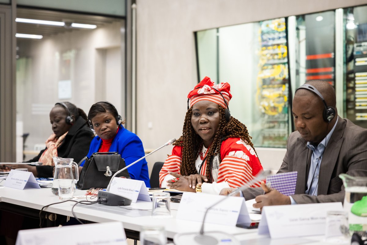 IntlCrimCourt's tweet image. #Accesstojustice: 13 justice ambassadors from the #CentralAfricanRepublic – key representatives from transitional justice institutions, civil society, media, victims’ associations and community-based organisations – are visiting the #ICC.