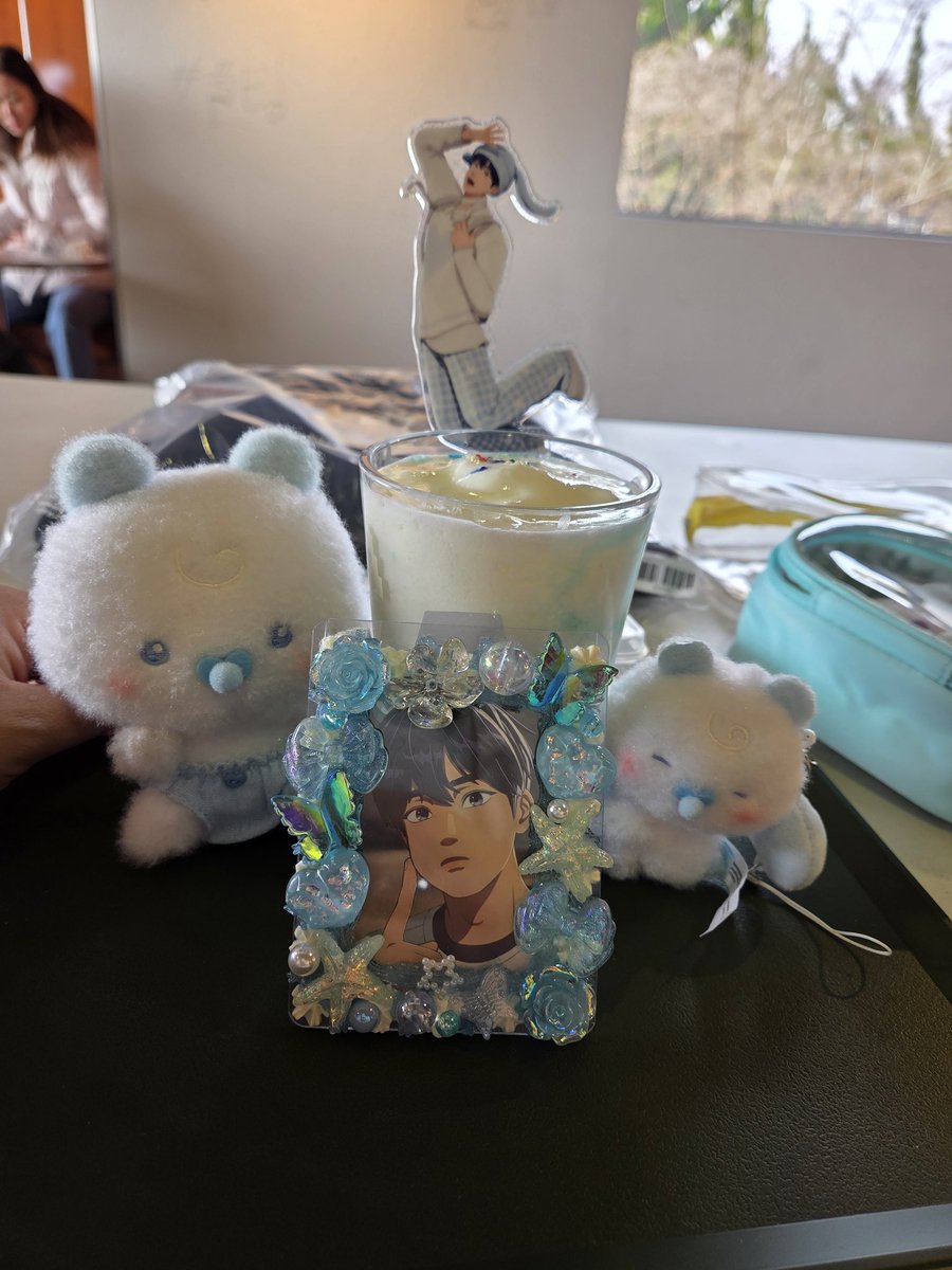 Doguri0524's tweet photo. 너무 늦어버린 십카페후기.....
이날.... 후드집업 당첨됬었다는!!! https://t.co/Hbrml8xg0W