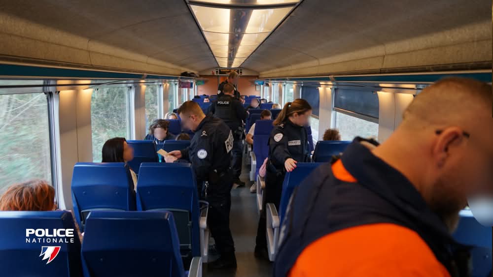 Police Nationale 59 tweet media