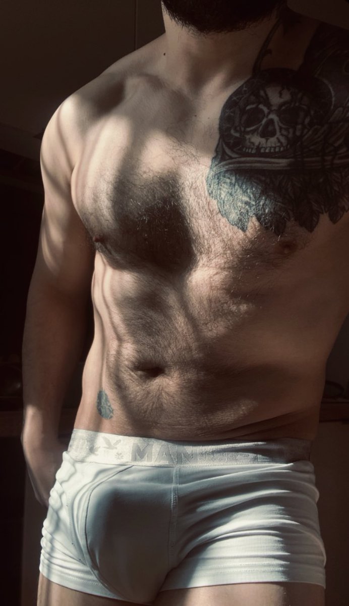 LA🐊cost tweet media