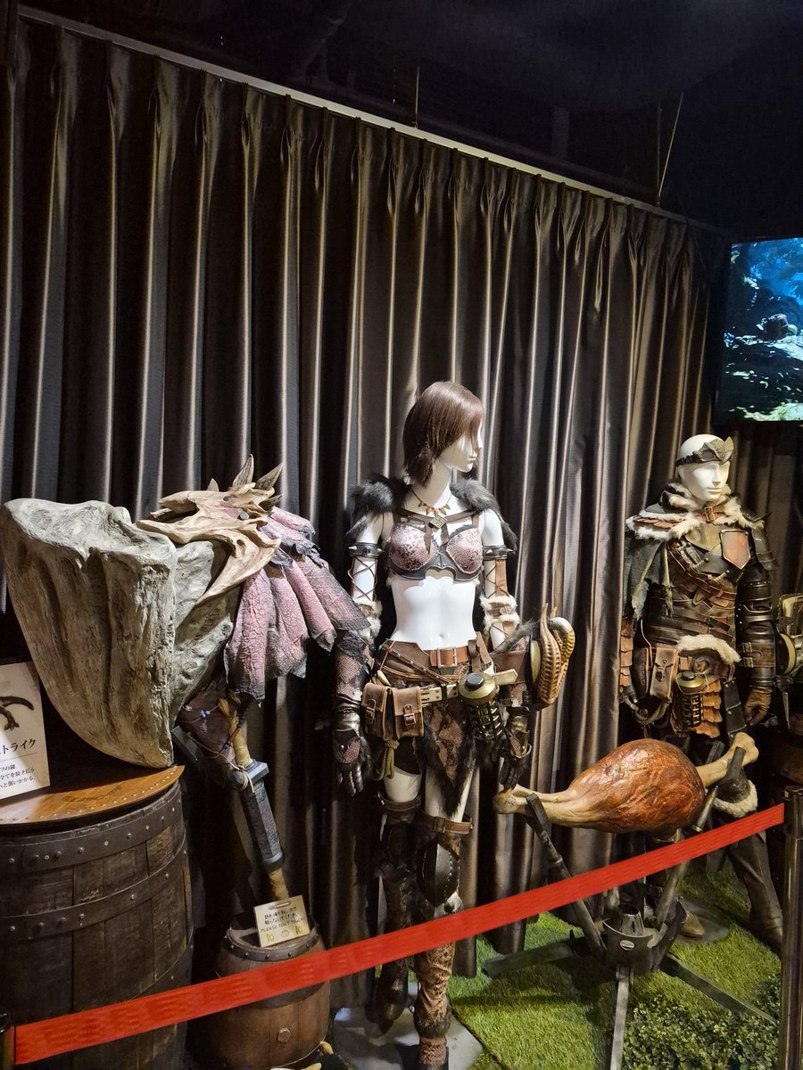 Back at the Hunter's Bar