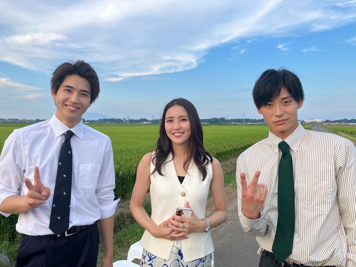 official_renren's tweet photo. 本日この後23:00〜BSTBS「#ゲームチェンジ」最終話🎮⚡️
物語の序盤で友達がいないって言ってた結女美が、こんなにも素敵な仲間と出会えたことが嬉しかったです。
この場所に7人が集合した意味、そして新しい未来への一歩。
ぜひ最後まで見届けてください🪽 https://t.co/dMciMNNQ7F