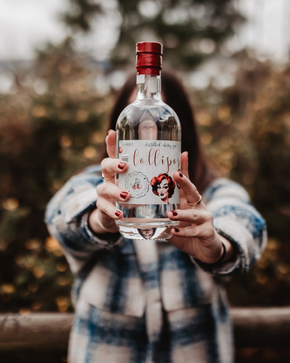 987 gin tweet media