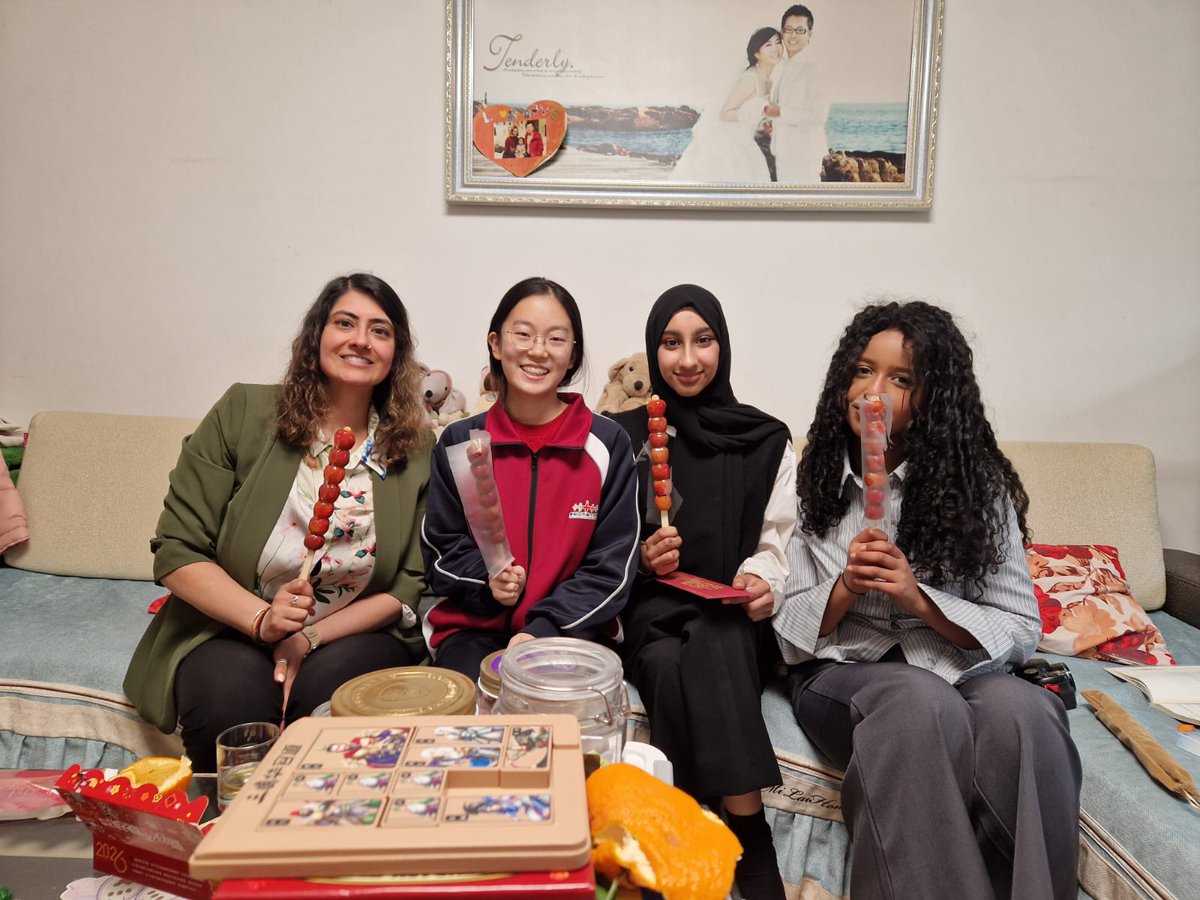 Dixons Trinity Chapeltown tweet media