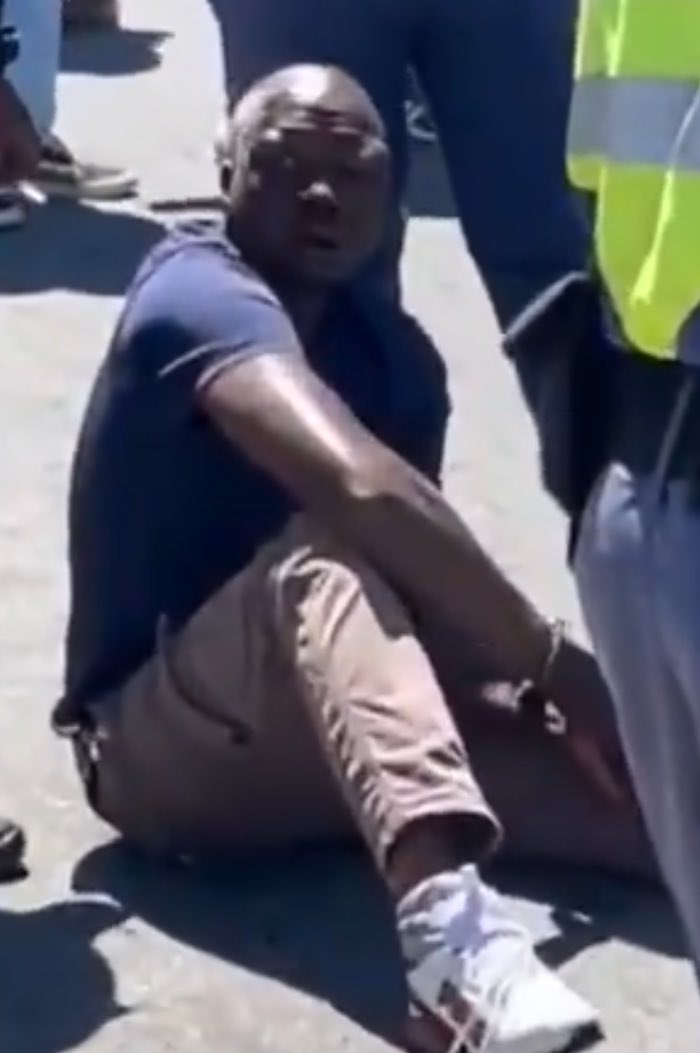 Vusie Ndlovu tweet media